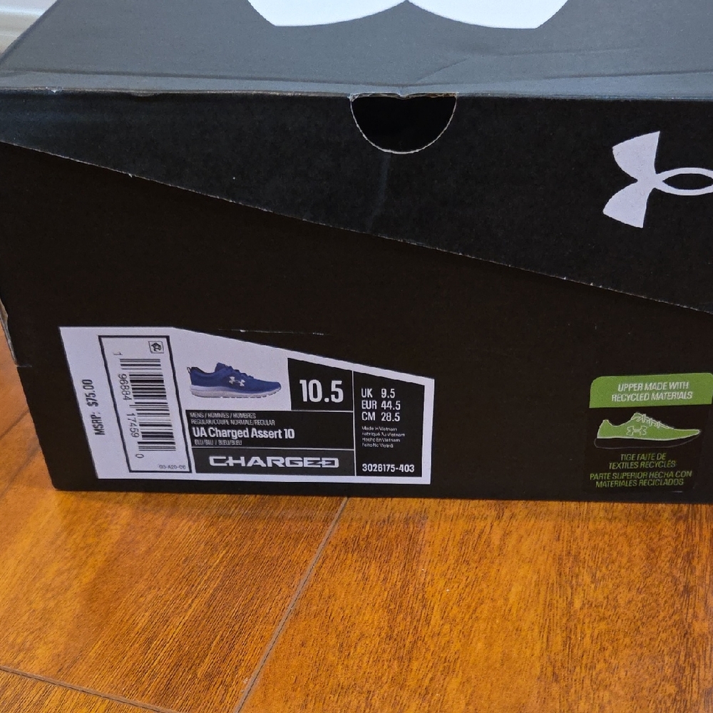 Under Armour Charged Assert 10 Shoes in Blue and White